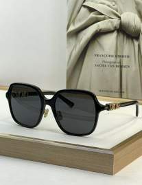 Picture of Dior Sunglasses _SKUfw76161920fw